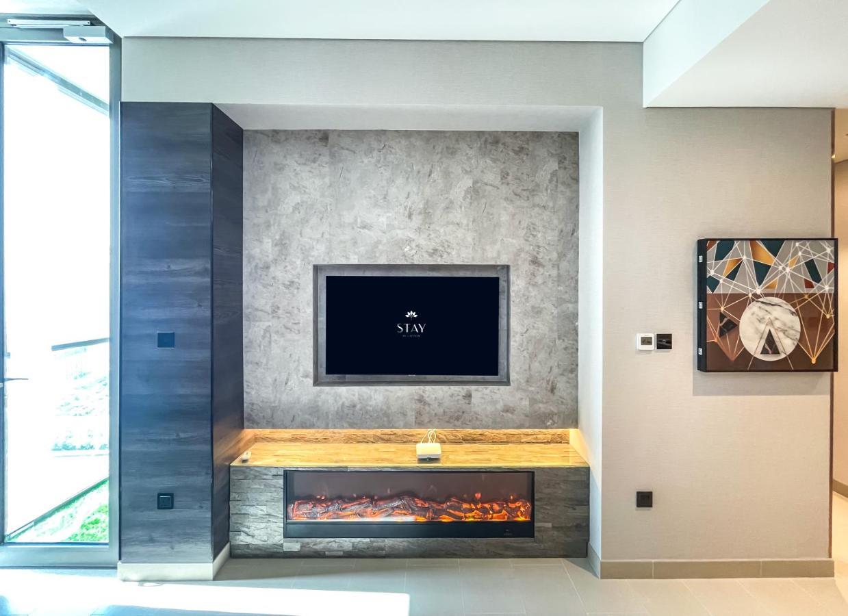 Stay By Latinem Luxury 2Br Holiday Home Cv B2513 Near Burj Khalifa ドバイ エクステリア 写真