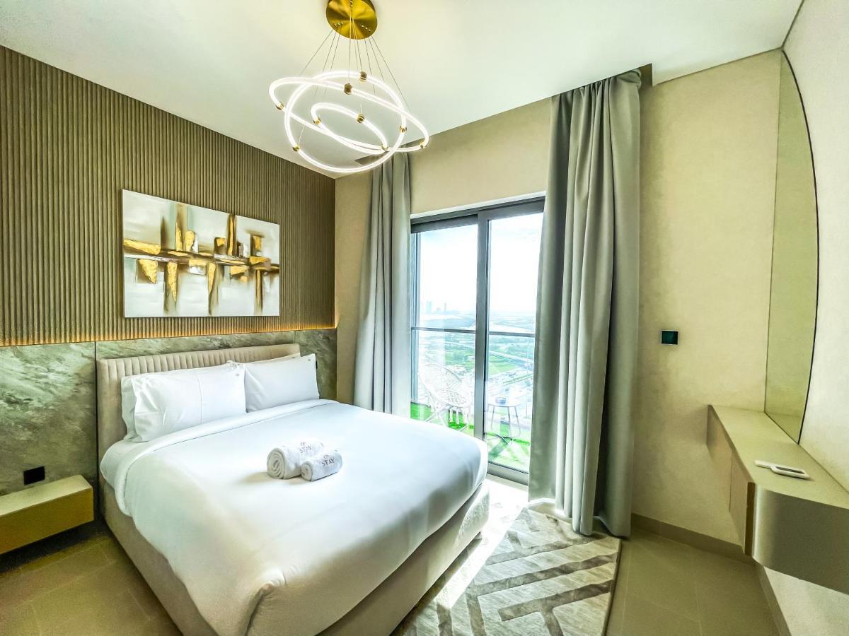Stay By Latinem Luxury 2Br Holiday Home Cv B2513 Near Burj Khalifa ドバイ エクステリア 写真