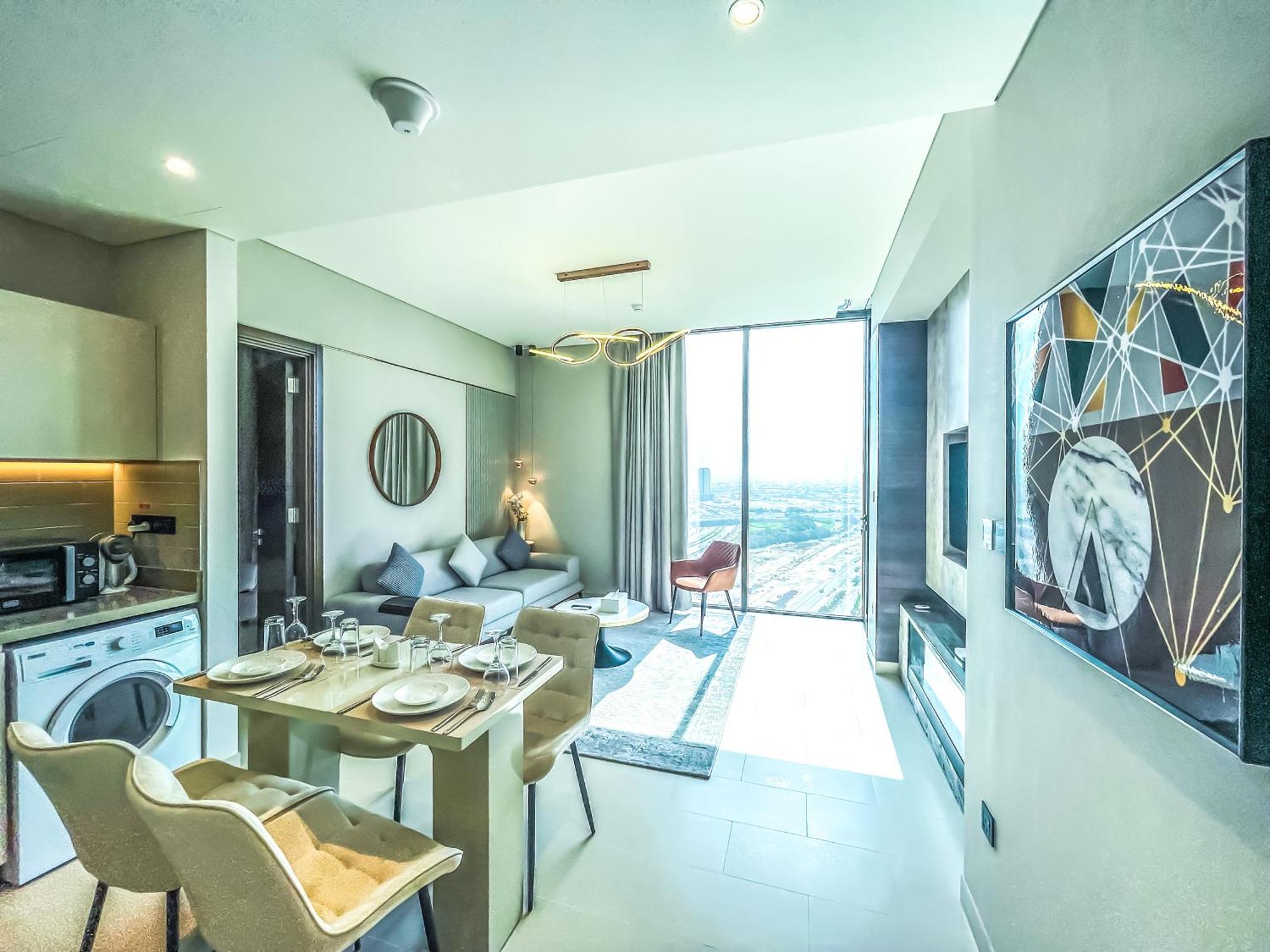 Stay By Latinem Luxury 2Br Holiday Home Cv B2513 Near Burj Khalifa ドバイ エクステリア 写真